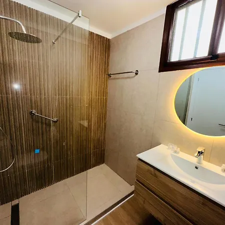 En Playa Vistas. Veramar. Free Parking, Pool! Apartment *